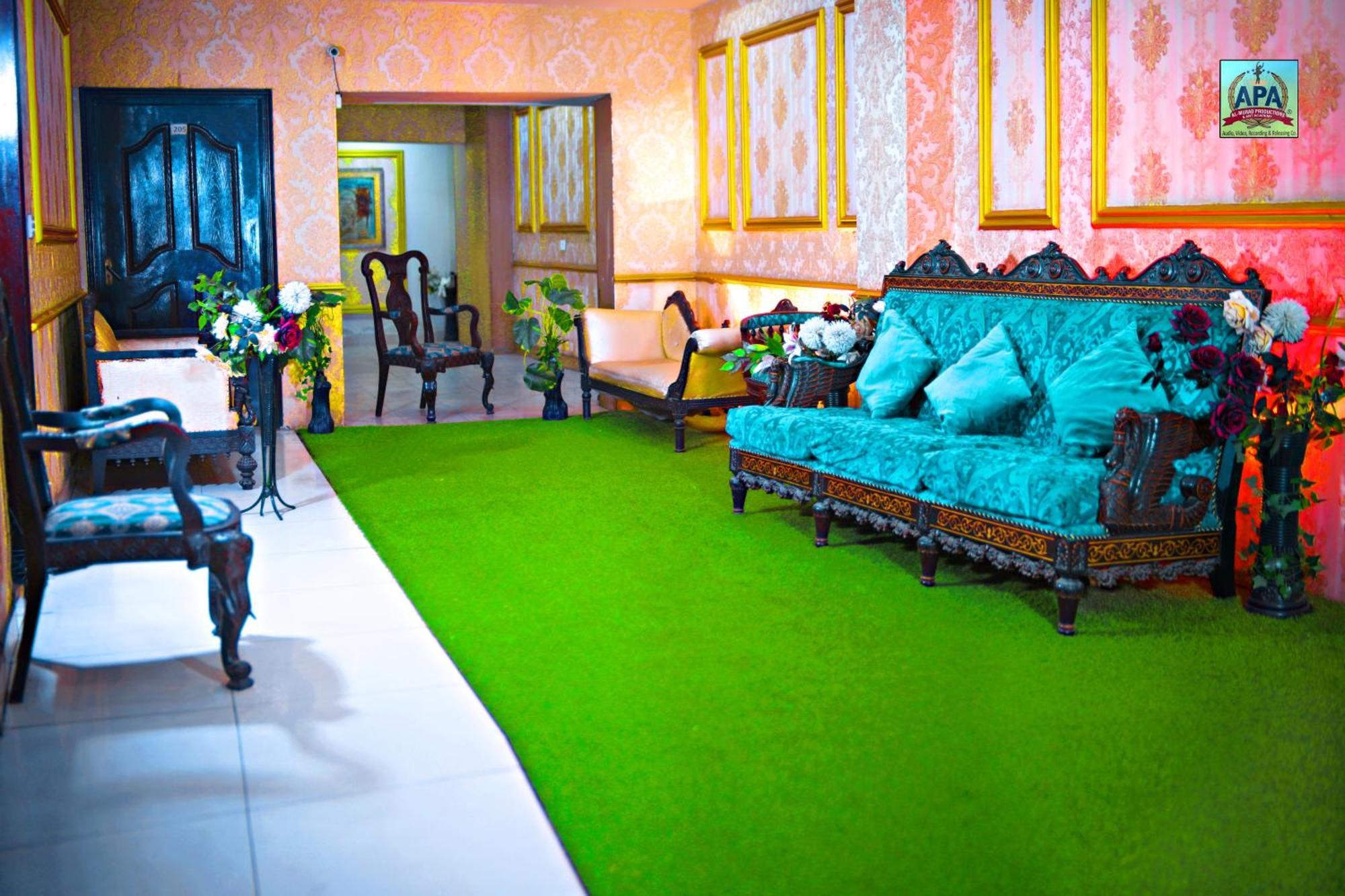 Quick Continental Hotel - Jail Road Лахор Экстерьер фото