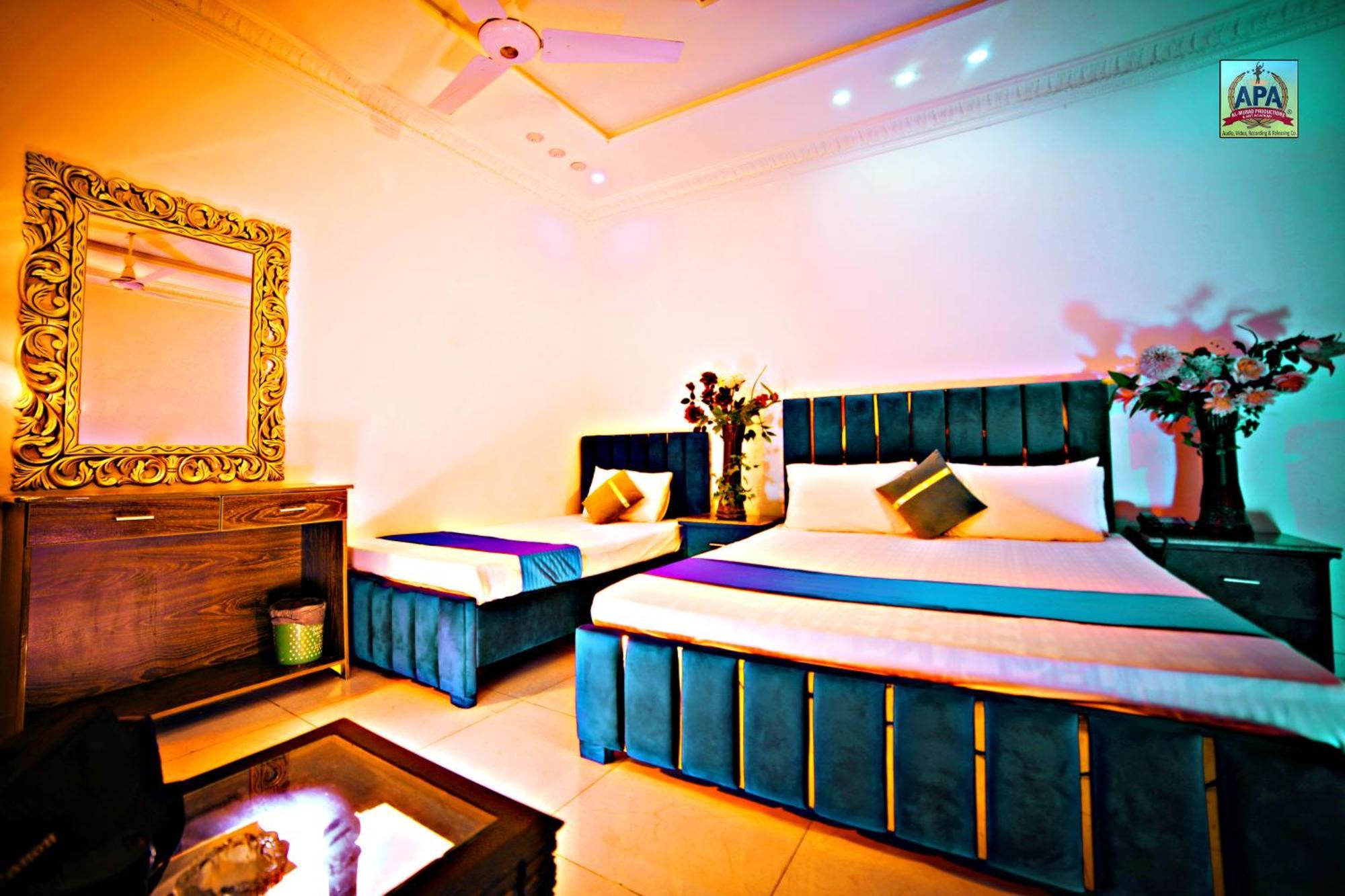 Quick Continental Hotel - Jail Road Лахор Экстерьер фото